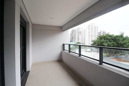 Apartamento à venda com 56m², 1 quarto e 1 vaga Apartamento à venda com 56m², 1 quarto e 1 vagaVaranda