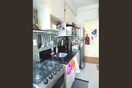 Apartamento à venda com 55m², 2 quartos e 1 vaga Apartamento à venda com 55m², 2 quartos e 1 vagaCozinha