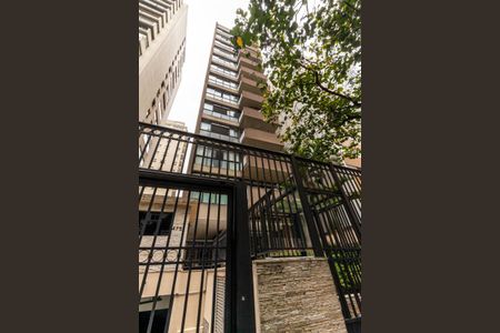 Apartamento para alugar com 208m², 3 quartos e 2 vagas Apartamento para alugar com 208m², 3 quartos e 2 vagasFachada