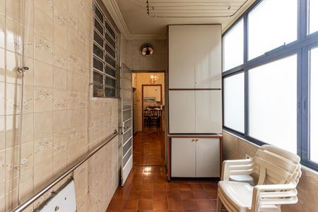 Apartamento para alugar com 208m², 3 quartos e 2 vagas Apartamento para alugar com 208m², 3 quartos e 2 vagasÁrea de Serviço