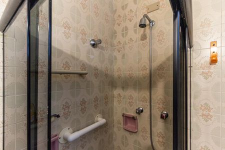 Apartamento para alugar com 208m², 3 quartos e 2 vagas Apartamento para alugar com 208m², 3 quartos e 2 vagasBanheiro da Suíte