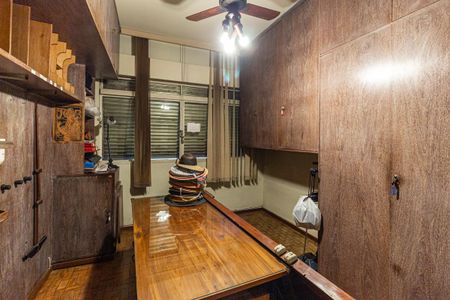 Apartamento para alugar com 208m², 3 quartos e 2 vagas Apartamento para alugar com 208m², 3 quartos e 2 vagasQuarto 2