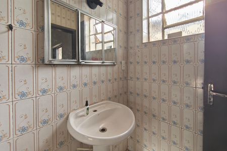 Casa para alugar com 250m², 3 quartos e 2 vagas Casa para alugar com 250m², 3 quartos e 2 vagasBanheiro Suíte