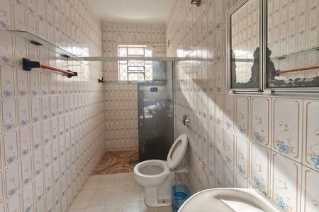 Casa para alugar com 250m², 3 quartos e 2 vagas Casa para alugar com 250m², 3 quartos e 2 vagasBanheiro Social