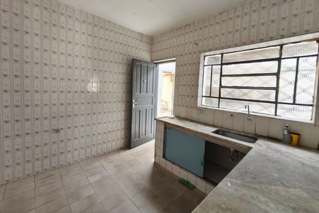 Casa para alugar com 250m², 3 quartos e 2 vagas Casa para alugar com 250m², 3 quartos e 2 vagasCozinha