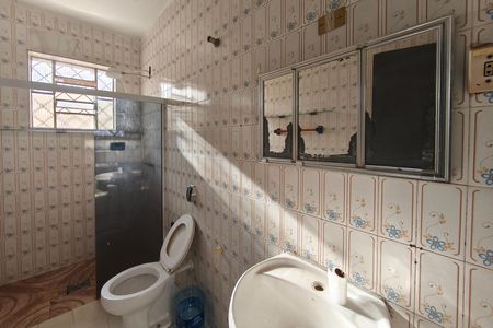 Casa para alugar com 250m², 3 quartos e 2 vagas Casa para alugar com 250m², 3 quartos e 2 vagasBanheiro Social
