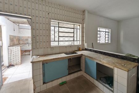 Casa para alugar com 250m², 3 quartos e 2 vagas Casa para alugar com 250m², 3 quartos e 2 vagasCozinha