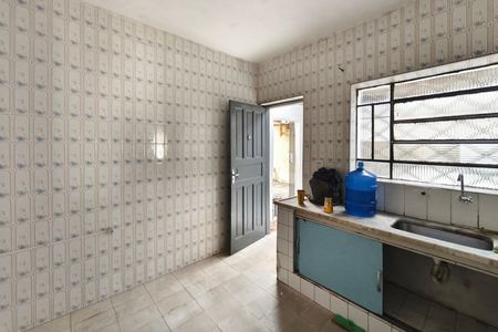Casa para alugar com 250m², 3 quartos e 2 vagas Casa para alugar com 250m², 3 quartos e 2 vagasCozinha