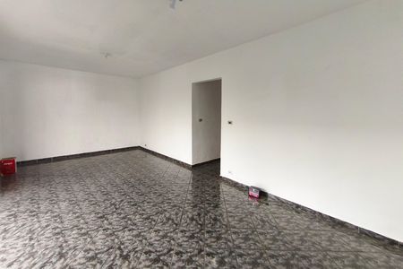 Casa para alugar com 250m², 3 quartos e 2 vagas Casa para alugar com 250m², 3 quartos e 2 vagasSala