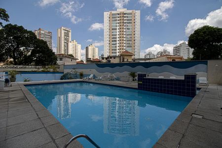 Apartamento à venda com 70m², 3 quartos e 2 vagas Apartamento à venda com 70m², 3 quartos e 2 vagaspiscina_1