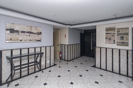 Apartamento à venda com 70m², 3 quartos e 2 vagas Apartamento à venda com 70m², 3 quartos e 2 vagashall de entrada_4