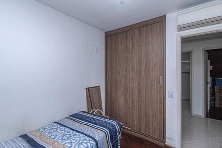 Apartamento à venda com 70m², 3 quartos e 2 vagas Apartamento à venda com 70m², 3 quartos e 2 vagasquarto 1_3
