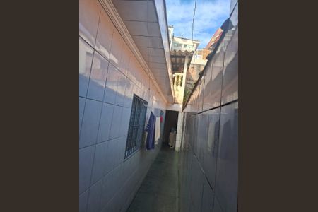 Foto 09 de casa à venda com 2 quartos, 150m² em Jardim Santo André, Santo André