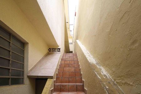 Casa para alugar com 98m², 2 quartos e sem vaga