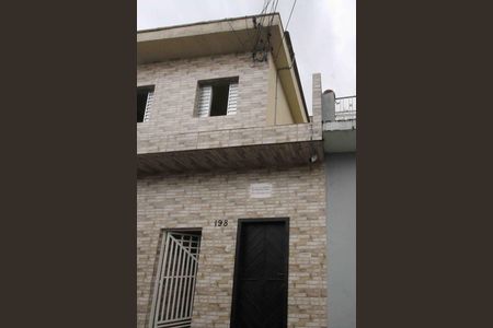 Casa para alugar com 98m², 2 quartos e sem vaga