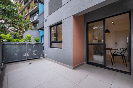 Studio para alugar com 35m², 1 quarto e sem vaga Studio para alugar com 35m², 1 quarto e sem vagaStudio - Varanda