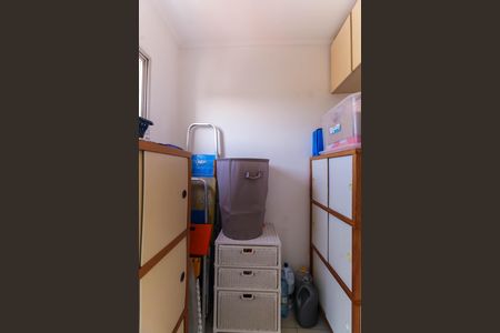 Apartamento à venda com 68m², 2 quartos e 1 vaga Apartamento à venda com 68m², 2 quartos e 1 vagaQuarto de Serviço