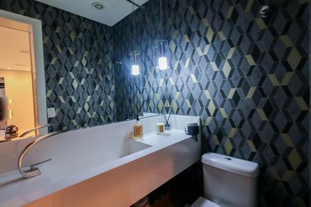 Apartamento à venda com 198m², 4 quartos e 3 vagas Apartamento à venda com 198m², 4 quartos e 3 vagasLavabo