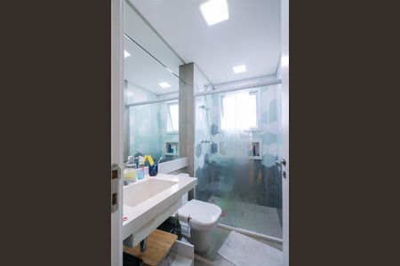 Apartamento à venda com 198m², 4 quartos e 3 vagas Apartamento à venda com 198m², 4 quartos e 3 vagasBanheiro da Suíte 3