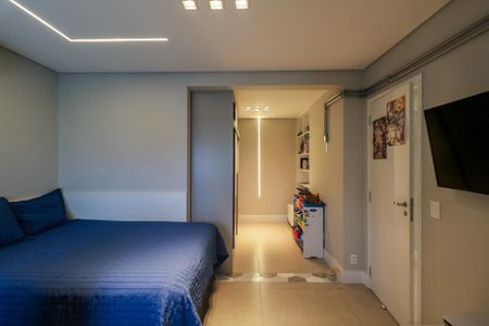 Apartamento à venda com 198m², 4 quartos e 3 vagas Apartamento à venda com 198m², 4 quartos e 3 vagasSuíte 3