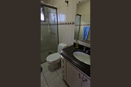 Casa de condomínio à venda com 265m², 3 quartos e 4 vagas