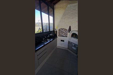 Casa de condomínio à venda com 265m², 3 quartos e 4 vagas