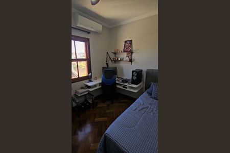 Casa de condomínio à venda com 265m², 3 quartos e 4 vagas
