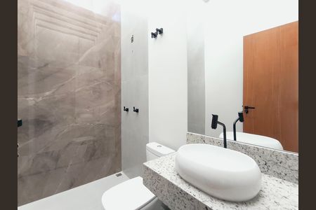 Casa de condomínio à venda com 140m², 3 quartos e 4 vagas