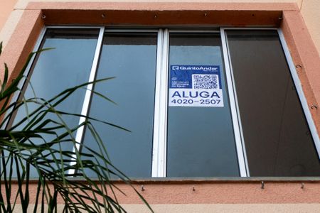 Apartamento para alugar com 60m², 2 quartos e sem vagaPlaca
