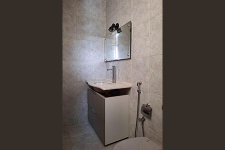 Apartamento à venda com 87m², 2 quartos e 1 vagaBanheiro 1