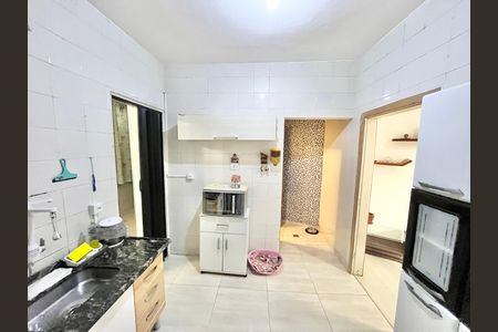 Casa à venda com 70m², 2 quartos e sem vaga Casa à venda com 70m², 2 quartos e sem vagaCozinha