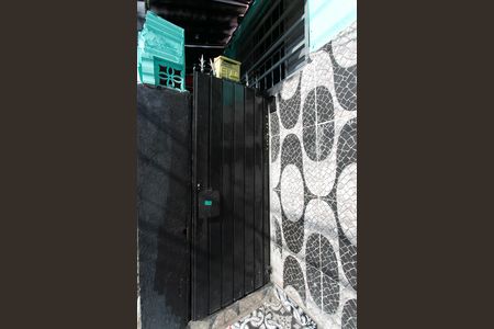 Casa para alugar com 55m², 2 quartos e sem vaga Casa para alugar com 55m², 2 quartos e sem vagaFachada