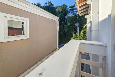 Casa para alugar com 290m², 4 quartos e 3 vagas