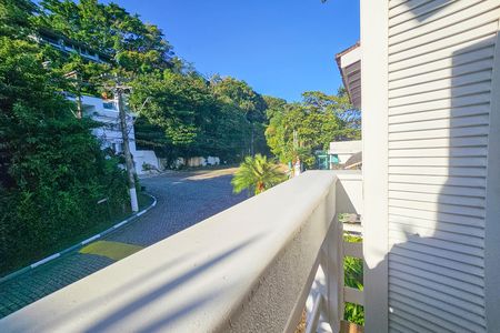 Casa para alugar com 290m², 4 quartos e 3 vagas