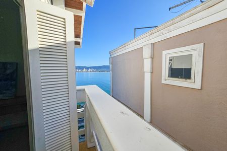 Casa para alugar com 290m², 4 quartos e 3 vagas