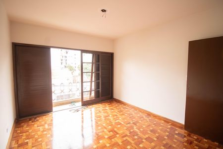 Casa para alugar com 285m², 3 quartos e 4 vagas Casa para alugar com 285m², 3 quartos e 4 vagasQUARTO 1
