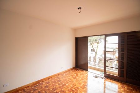 Casa para alugar com 285m², 3 quartos e 4 vagas Casa para alugar com 285m², 3 quartos e 4 vagasQUARTO 1