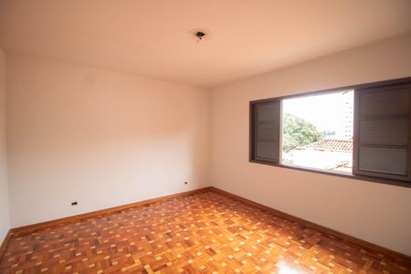 Casa para alugar com 285m², 3 quartos e 4 vagas Casa para alugar com 285m², 3 quartos e 4 vagasSUÍTE