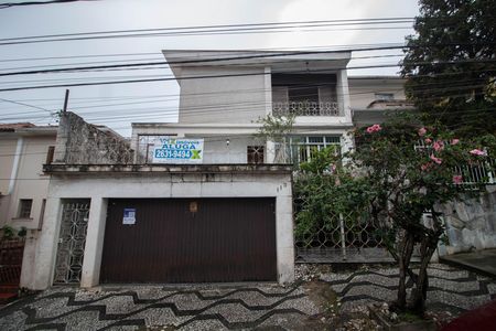 Casa para alugar com 285m², 3 quartos e 4 vagas Casa para alugar com 285m², 3 quartos e 4 vagasFACHADA