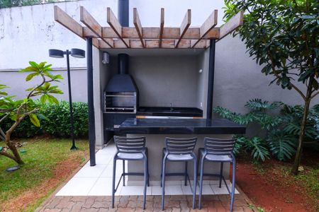 Apartamento para alugar com 35m², 2 quartos e sem vaga Apartamento para alugar com 35m², 2 quartos e sem vagaChurrasqueira