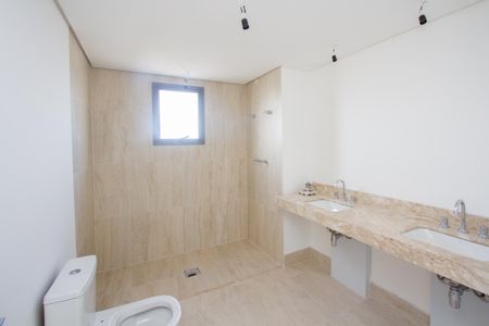 Apartamento à venda com 165m², 3 quartos e 2 vagas Apartamento à venda com 165m², 3 quartos e 2 vagasBanheiro da Suíte