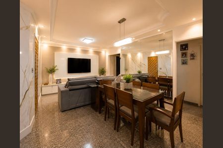 Cozinha de apartamento à venda com 3 quartos, 106m² em Santa Paula, São Caetano do Sul