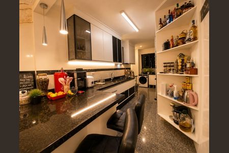 Cozinha de apartamento à venda com 3 quartos, 106m² em Santa Paula, São Caetano do Sul