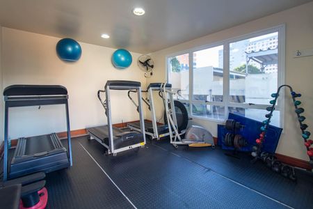 Apartamento à venda com 67m², 2 quartos e 1 vaga Apartamento à venda com 67m², 2 quartos e 1 vagaÁrea comum - Academia