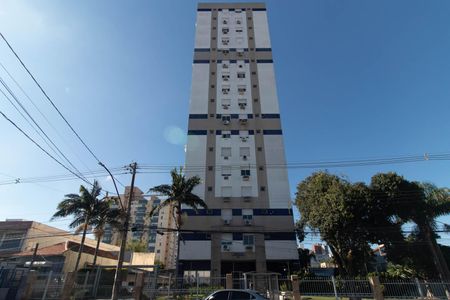 Apartamento à venda com 67m², 2 quartos e 1 vaga Apartamento à venda com 67m², 2 quartos e 1 vagaFachada