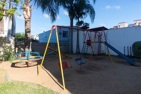 Apartamento à venda com 67m², 2 quartos e 1 vaga Apartamento à venda com 67m², 2 quartos e 1 vagaÁrea comum - Playground