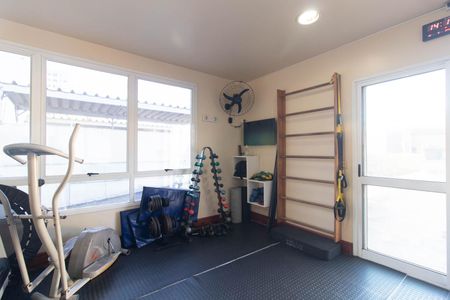 Apartamento à venda com 67m², 2 quartos e 1 vaga Apartamento à venda com 67m², 2 quartos e 1 vagaÁrea comum - Academia