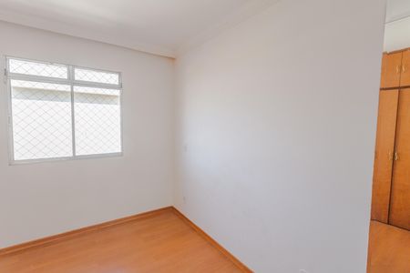 Apartamento para alugar com 58m², 2 quartos e 3 vagas Apartamento para alugar com 58m², 2 quartos e 3 vagasSuíte