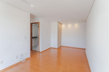Apartamento para alugar com 58m², 2 quartos e 3 vagas Apartamento para alugar com 58m², 2 quartos e 3 vagasSala