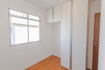Apartamento para alugar com 58m², 2 quartos e 3 vagas Apartamento para alugar com 58m², 2 quartos e 3 vagasQuarto 2